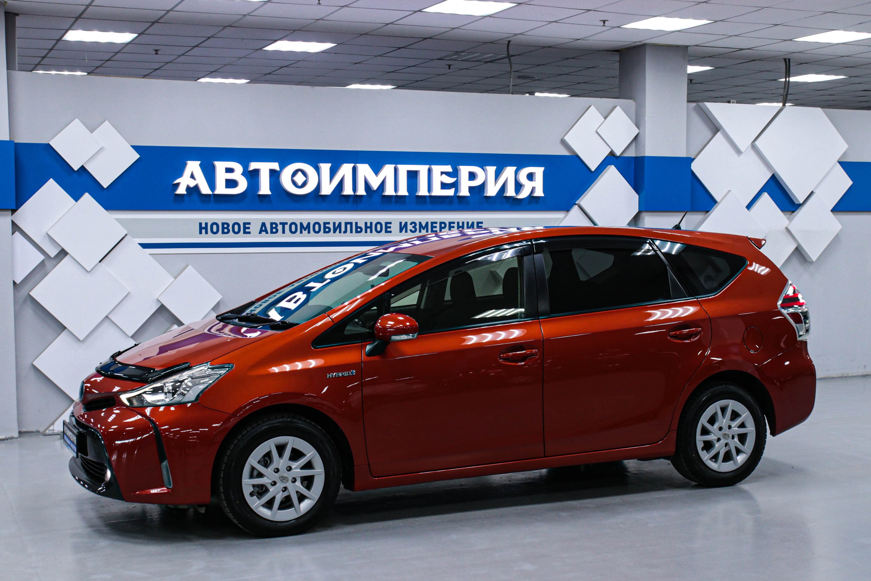 Toyota Prius Alpha 0